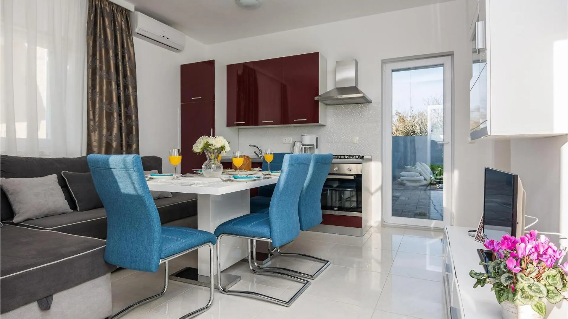 Beautiful Home In Privlaka With Wifi בית נופש